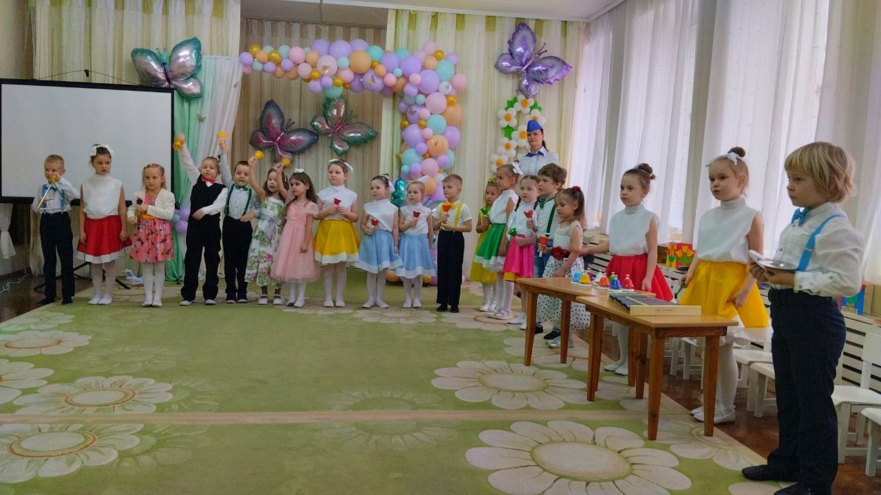 Праздник 8 Марта